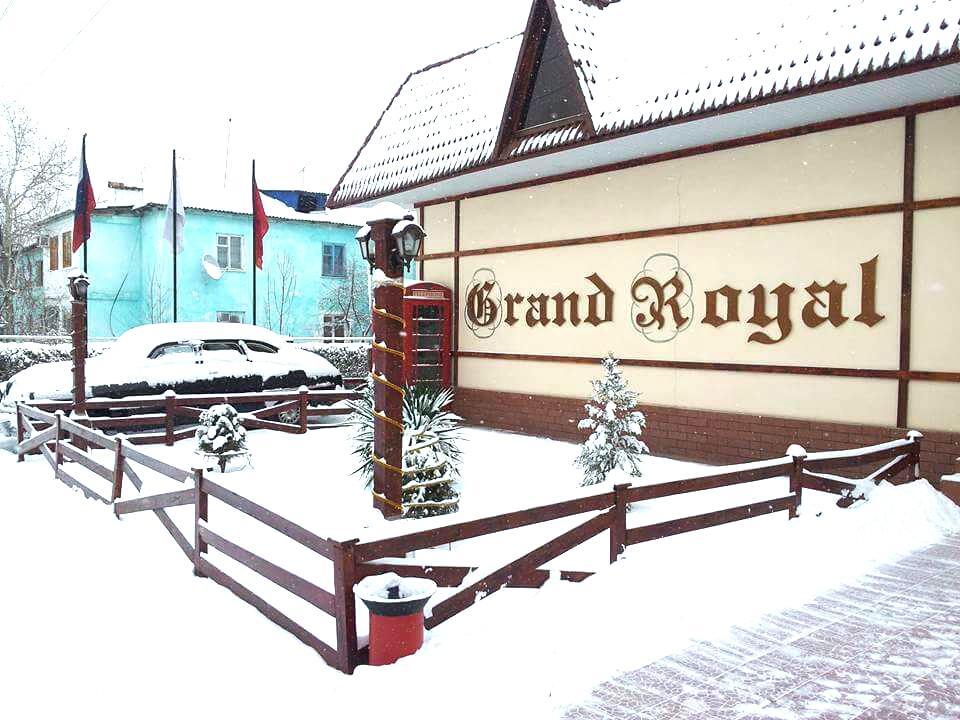 Hotel Grand Royal Jizzax Eksteriør bilde